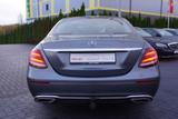 Mercedes-Benz E300 9G-Tronic 360° AHK Panorama PDC Keyless-Go - Mercedes-Benz E 300 mit Benzin-Antrieb