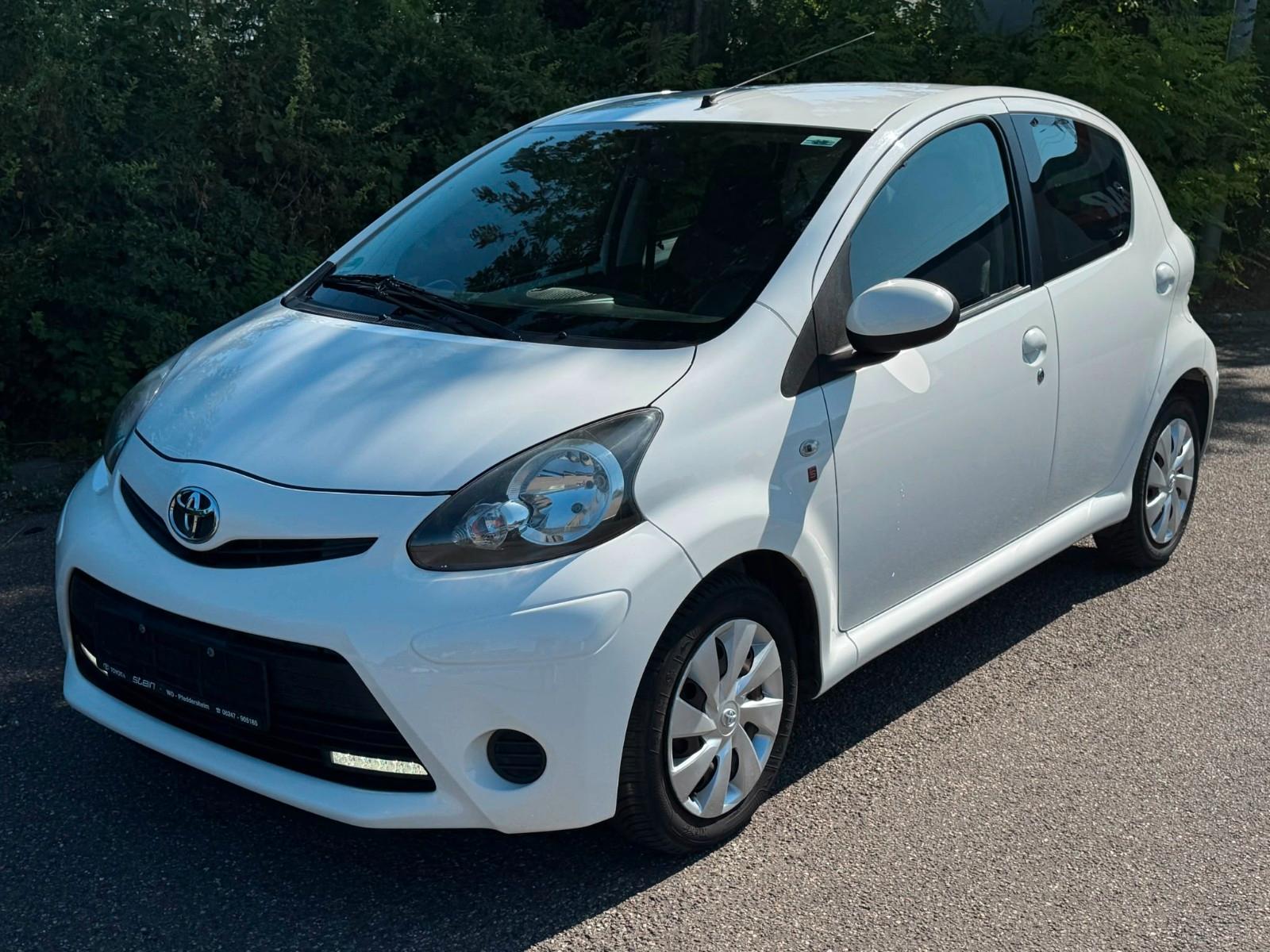 Toyota Aygo (X) 1,0-l-VVT-i Cool & GO Klima Tüv 1.Hand