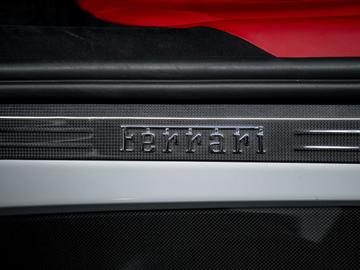 2025 Ferrari 12CILINDRI 缩略图 28