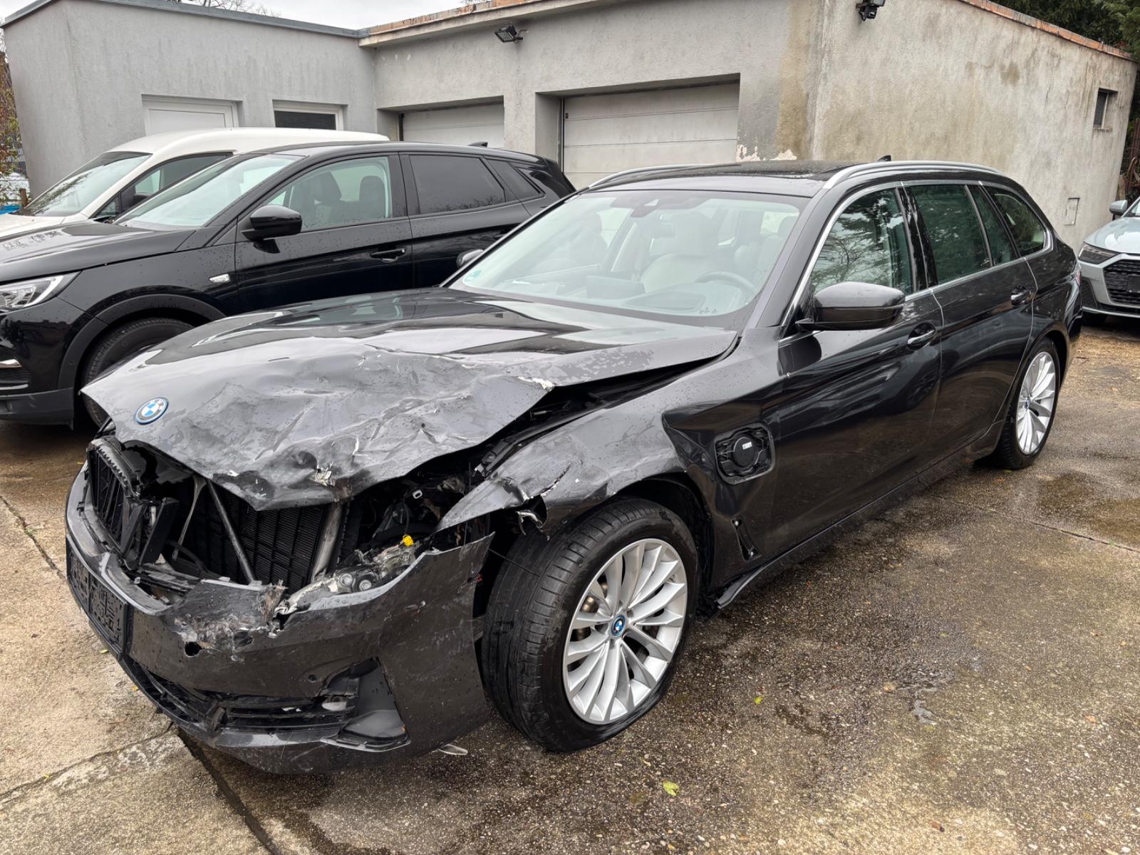 BMW 530 5 Touring 530 e xDrive Luxury Line