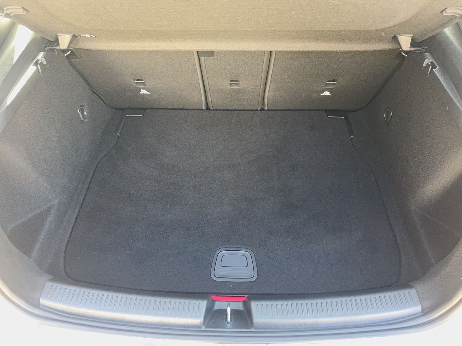 A 200 AMG Line, Navi Premium Paket, PANO, LED Si