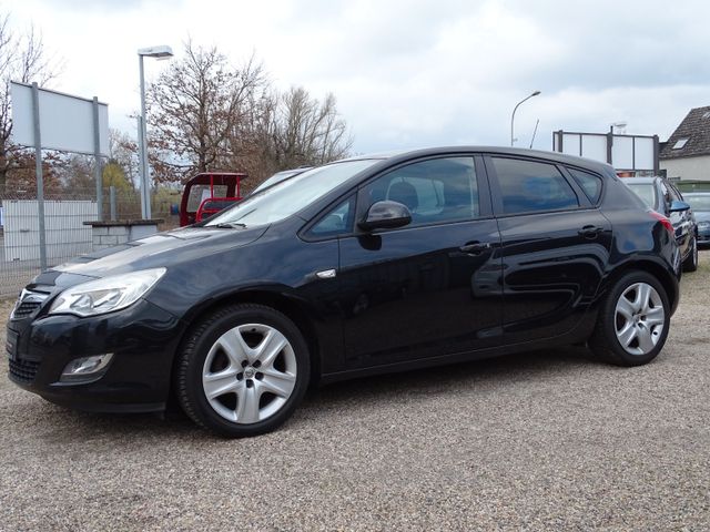 Opel Astra J Lim.5-trg. 1,4 Edition*Klima*Sitzhzg*PDC