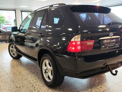 Fahrzeugabbildung BMW X5 3.0d (XENON/LEDER/SHZ/KLIMAAUT/AHK