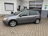 Volkswagen Golf VI Style*II HAND*WENIG KM*PDC* - Volkswagen Golf aus 2011: Style