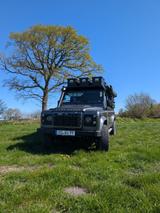 Land Rover Defender 110 TD4 Station Wagon E E - gebrauchte Land Rover Defender aus dem Jahr 2013