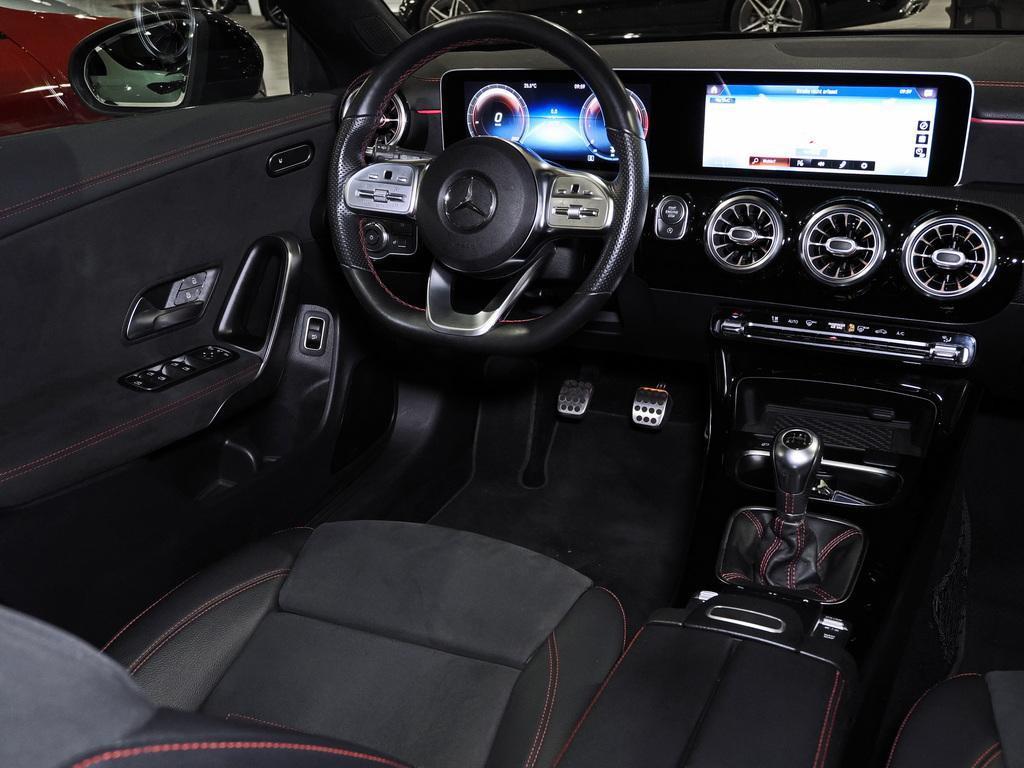 Mercedes-Benz CLA 200 SB AMG KAM PANO SHZ TEMPO AHK MBUX NIGHT, миниатюра 10