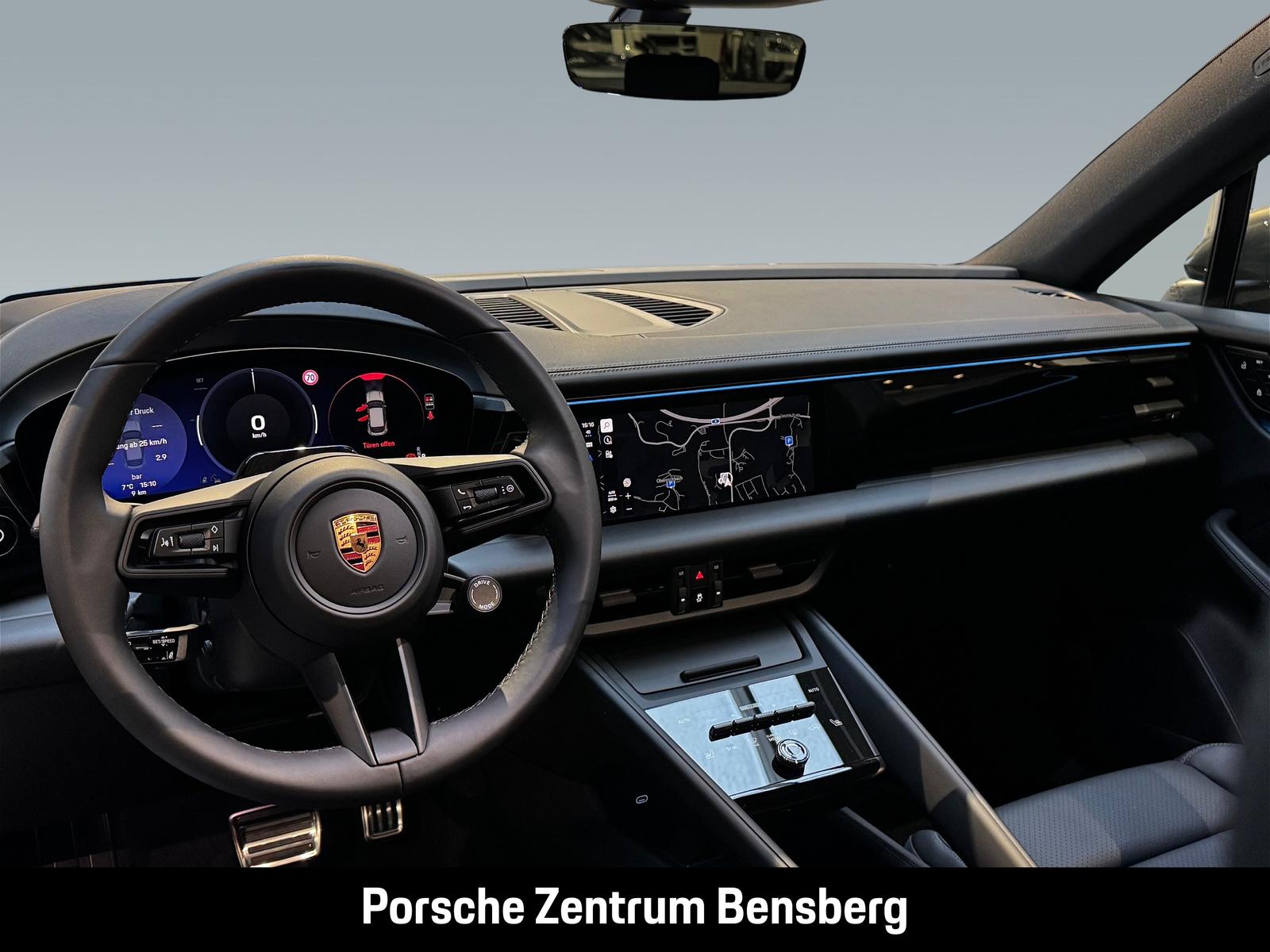 Porsche Macan 4S Electric