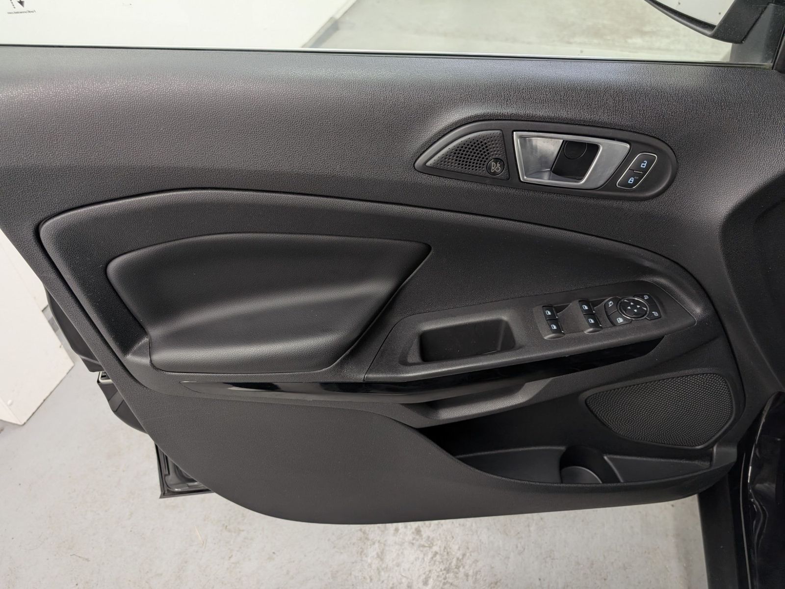 FORD EcoSport 1.0 EcoBoost Titanium Navi B&O – Bild 38