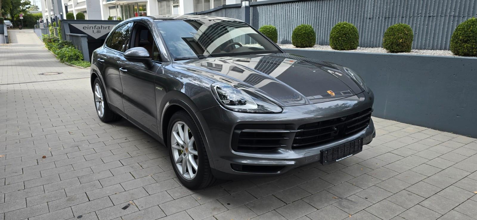 Porsche CayenneCoupe E-Hybrid,Luftfed,HUD,ACC,Kam360,Bos