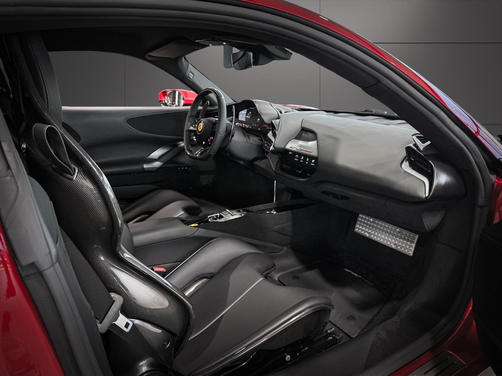 Ferrari SF90 SF90 Stradale