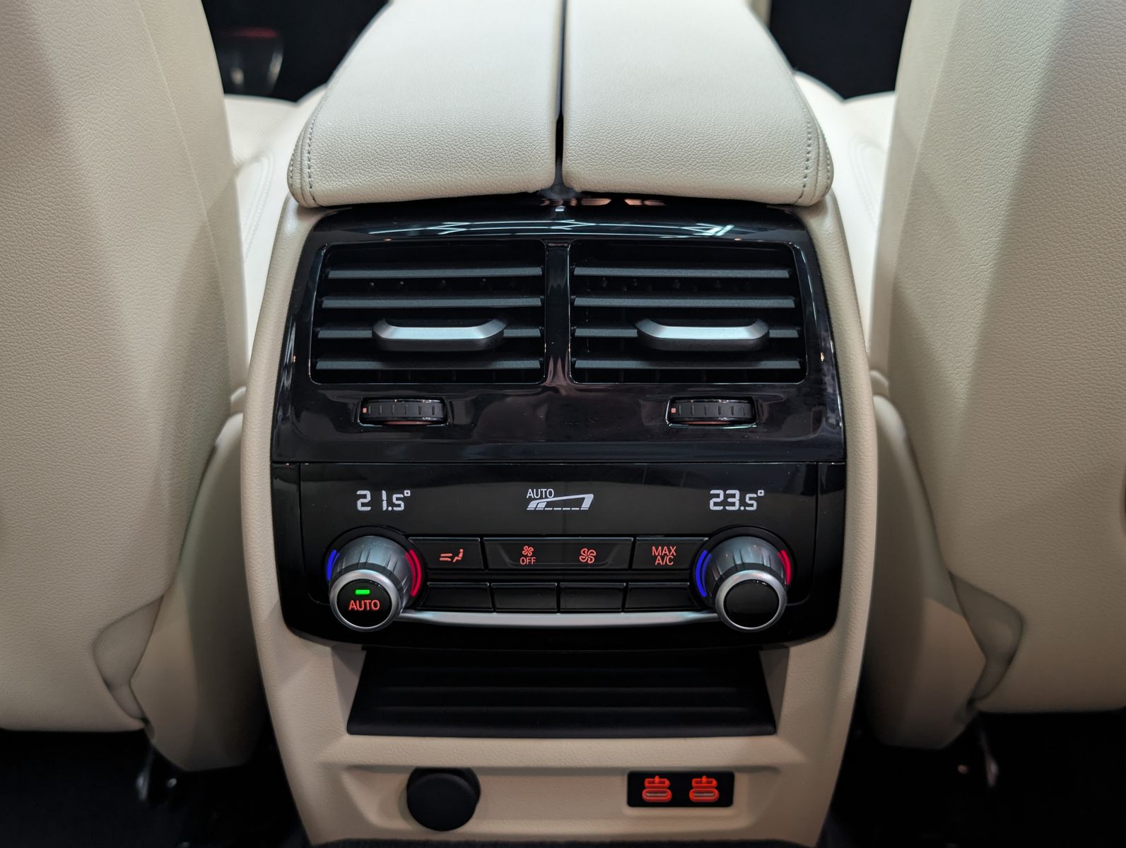 Fahrzeugabbildung BMW 530 i M Sport Tour. LEDER MEMO VIRT LED APP PANO