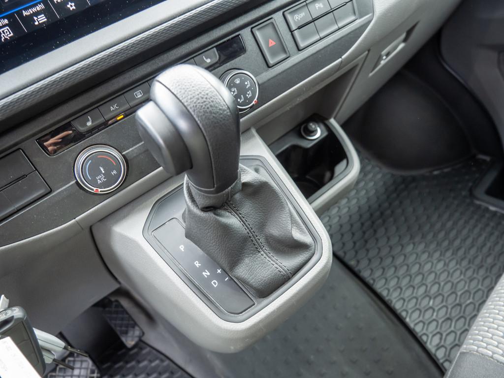 Volkswagen T6.1 Kasten 2.0 TDI SORTIMO KAMERA NAVI ACC LED