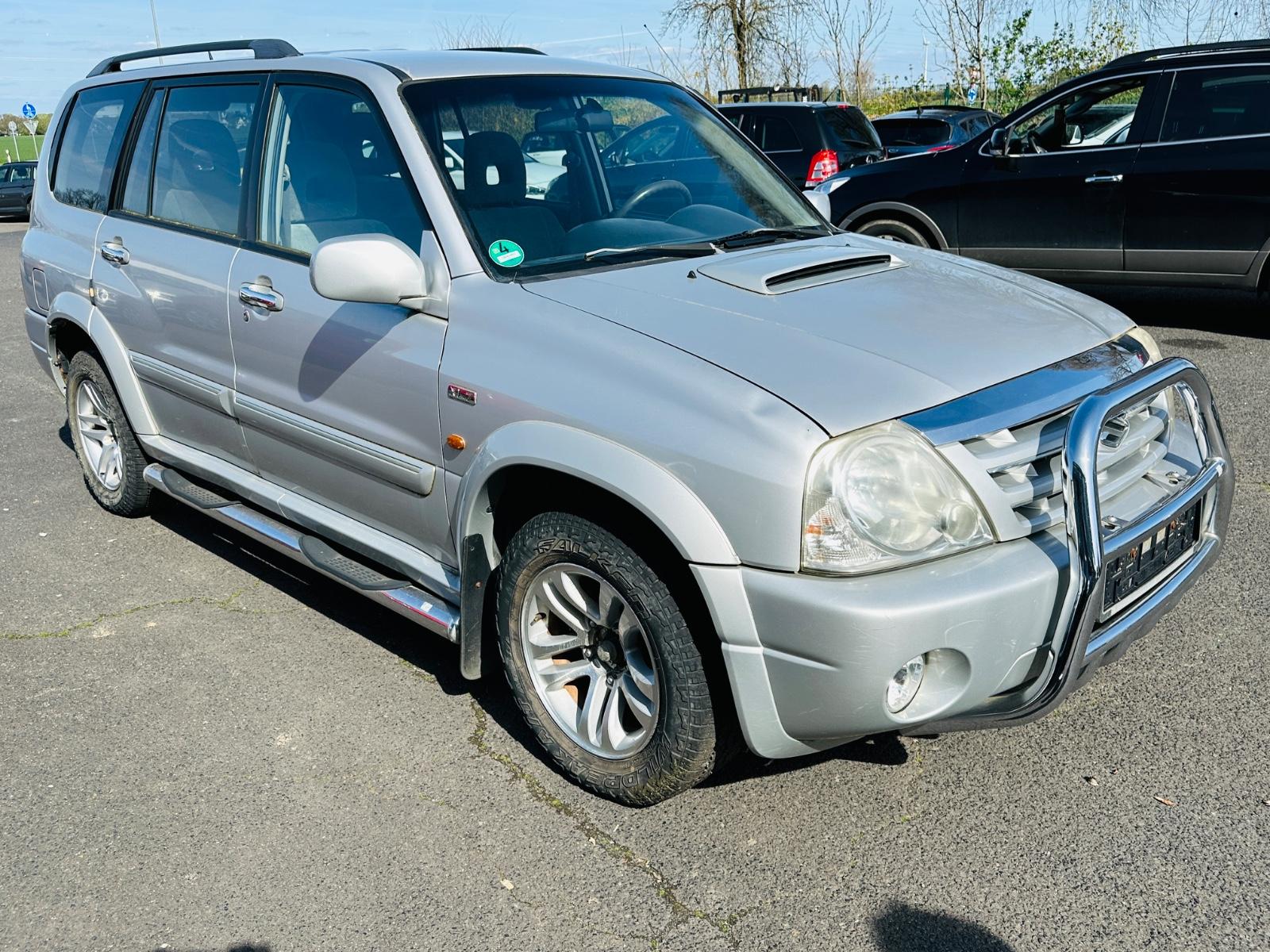 Suzuki Grand Vitara 2.0 TD XL7 Comfort Navigation LMF