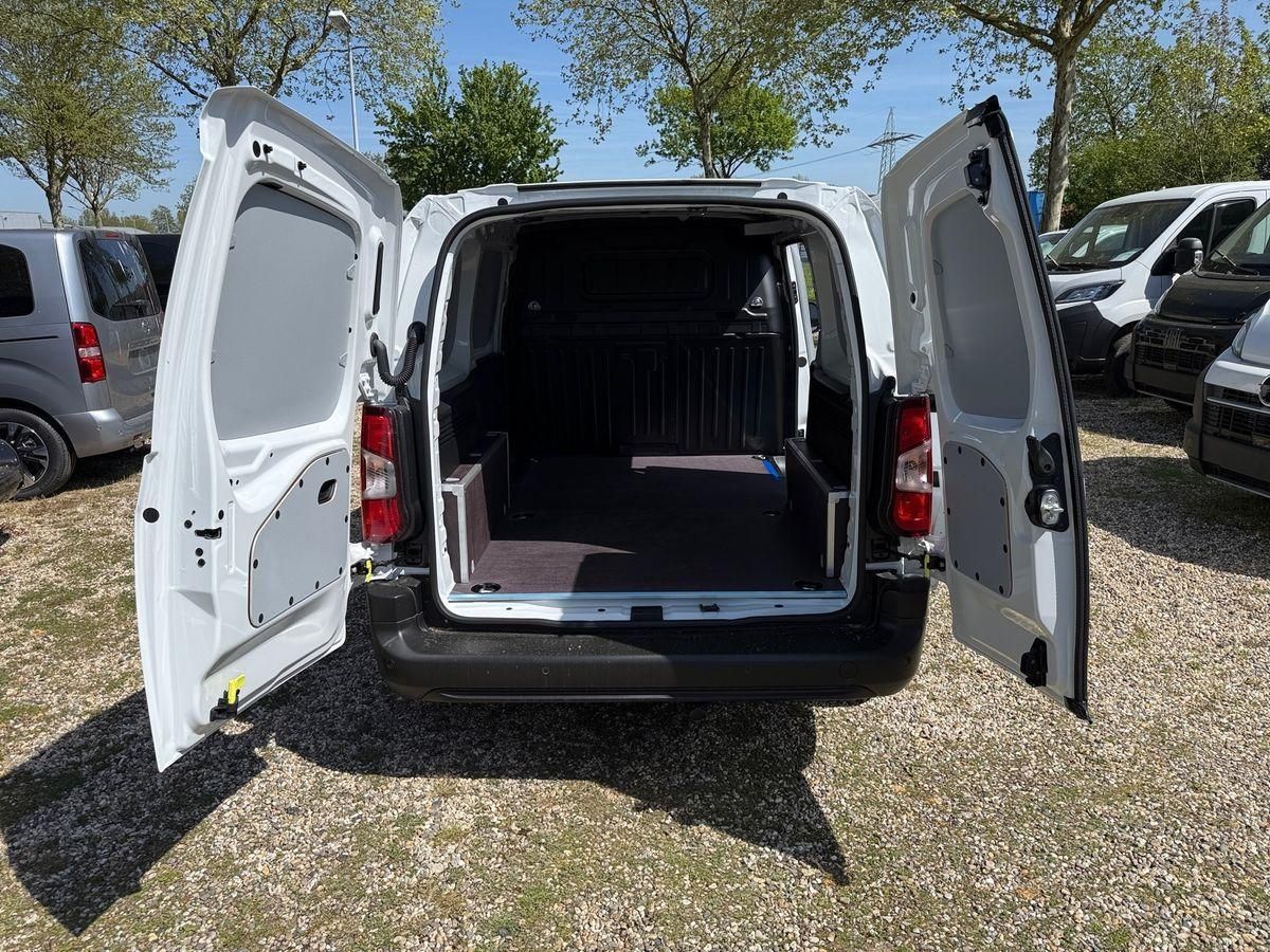 Fahrzeugabbildung Fiat Doblo XL Kastenwagen 130 MT6