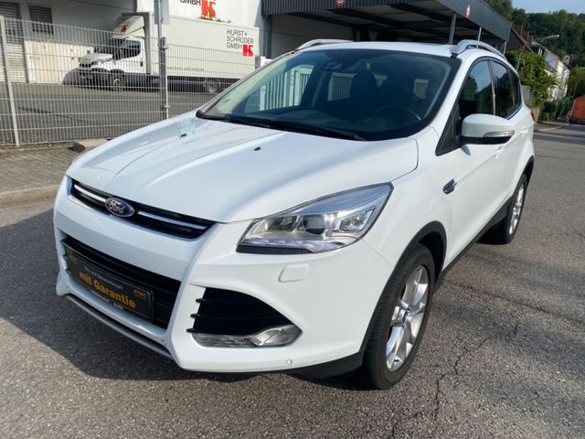 Ford Kuga Titanium Pano Xenon Ahk Leder !!