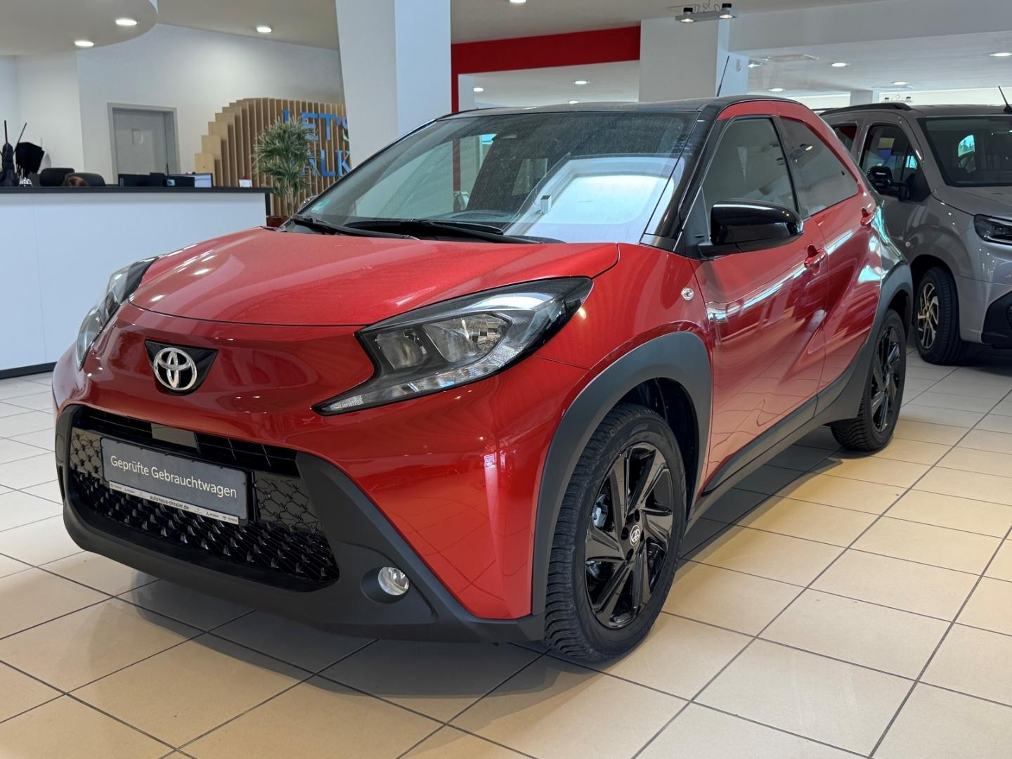 Toyota Aygo X Teamplayer / CarPlay & Android Auto / Sit