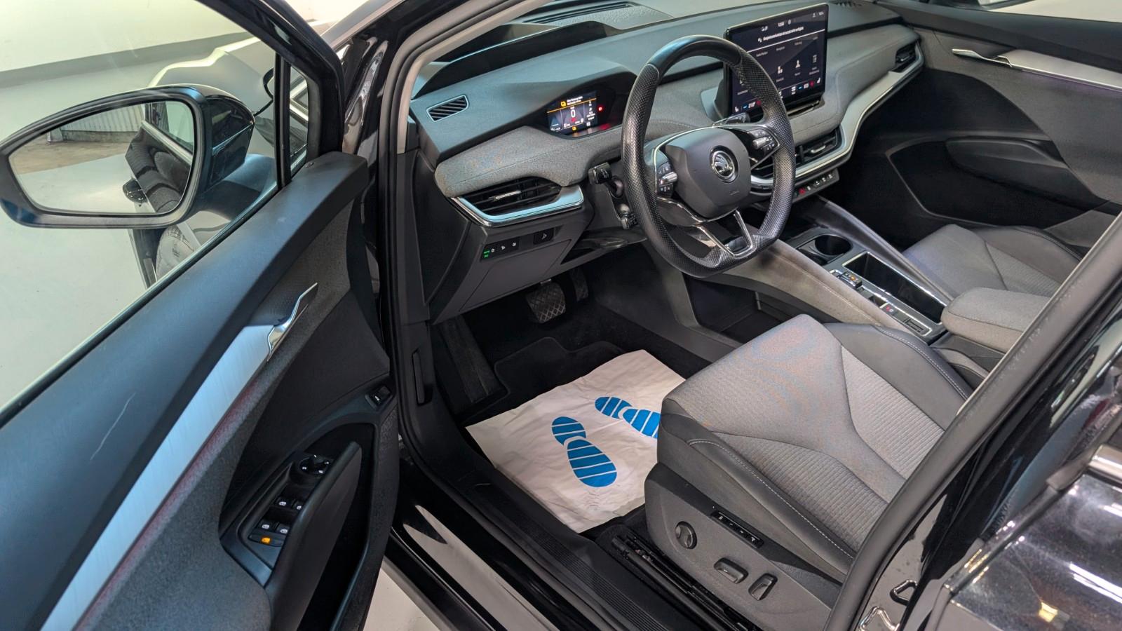 Skoda Enyaq 80 Loft ACC*SIDE*AHK*HUD*MEMO*KAM*W-PUMPE