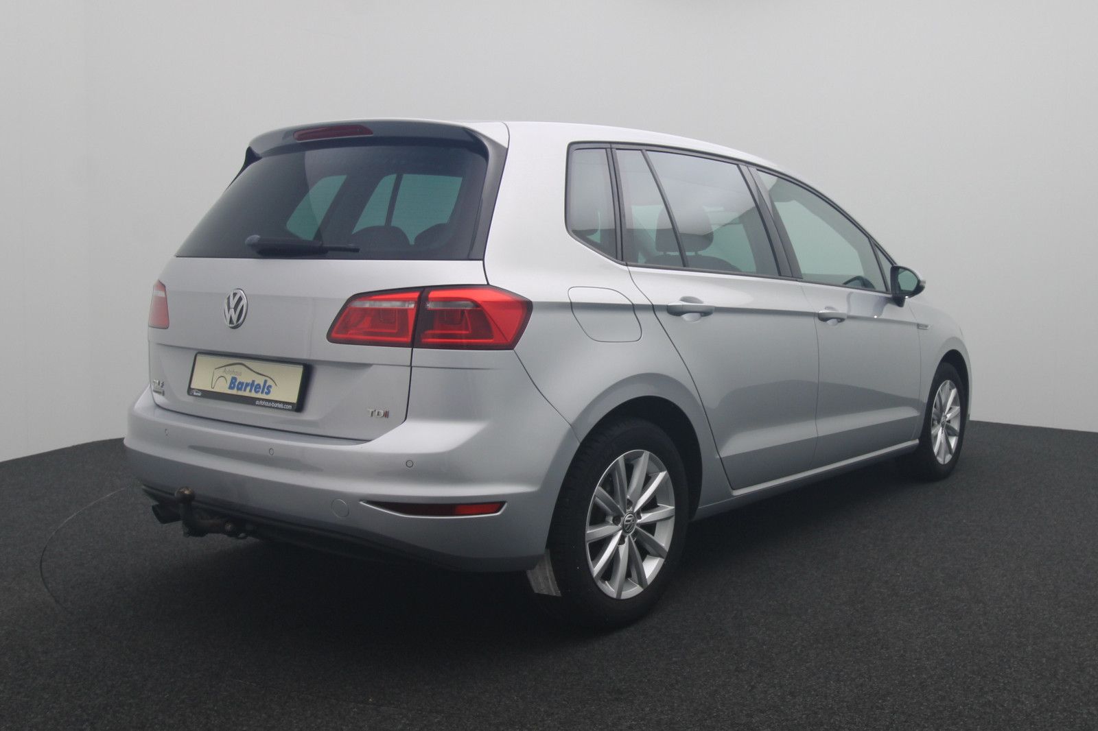 Fahrzeugabbildung Volkswagen Golf Sportsvan 1.6TDI Lounge BMT/Start-Stopp AHK