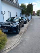 Jaguar E-Pace black Edition Unfallfrei ca.... - Jaguar E-Pace in Düsseldorf