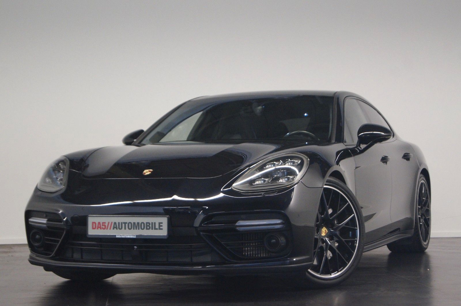PORSCHE Panamera Turbo|PANO|SITZKLIM|BUR|4LENK|SOFT