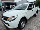Mitsubishi L200 Club Cab 4WD Klimaanlage - Mitsubishi L200: Club Cab