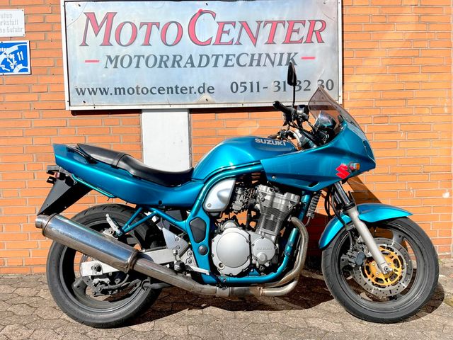 Suzuki GSF 600 S -- auf 48 PS gedrosselt --