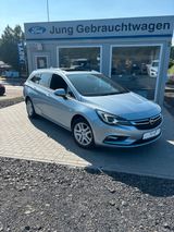 Opel Astra K Sports Tourer Dynamic Start/Stop - Opel Astra mit Benzin-Antrieb: Schiebedach, Kombi
