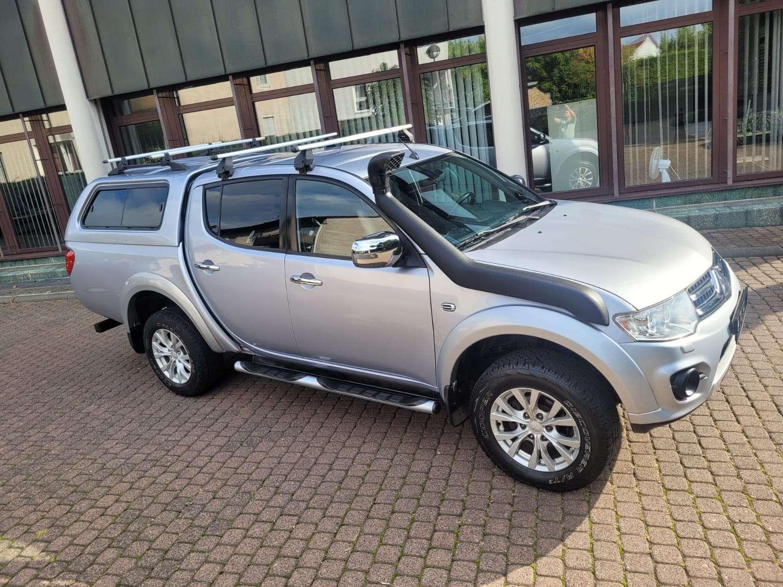 Mitsubishi L200 Diamant Edition 4WD Aut.-HARDTOP-AHK 3000 K