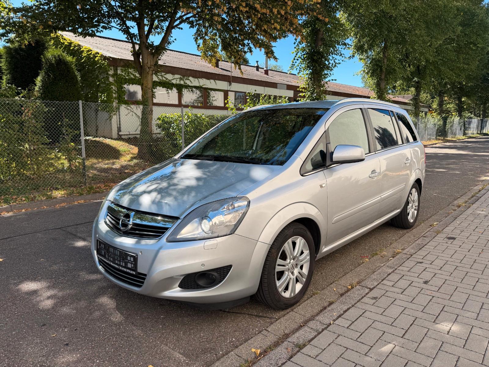 Opel Zafira B Family Plus 7 Sitzer Klima Euro5 Xenon