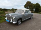 Mercedes-Benz 180b Ponton Faltdach 