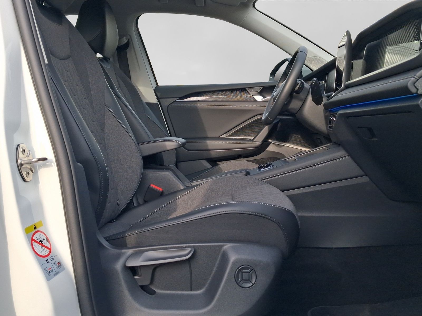 Volkswagen Tayron 2.0 TDI DSG LIFE 7-SITZE NAVI KAMERA LED foto 4