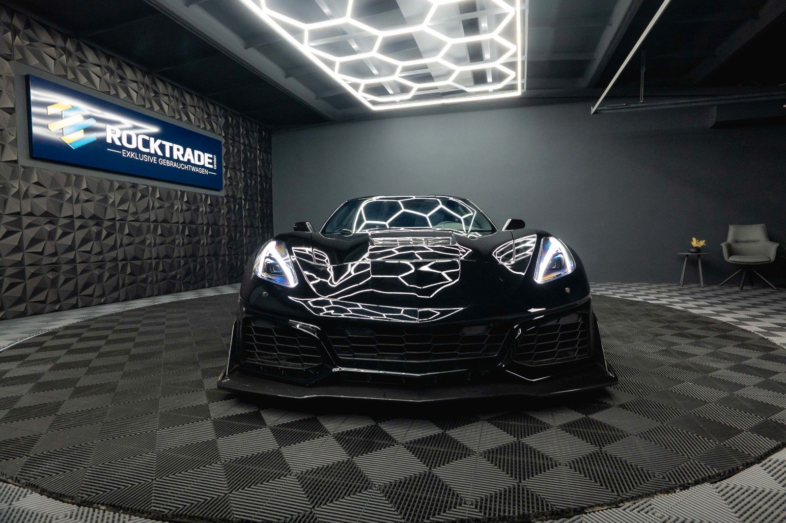 Fahrzeugabbildung Corvette C7 6.2 V8 Stingray Z06-Design Targa Performance