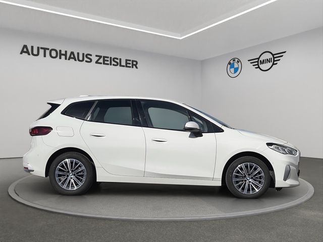 Foto Nummer 3: BMW 218i Active Tourer