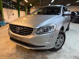 Volvo XC60 Momentum 2WD D4 163HK 2,0D - gebrauchte Volvo XC60 aus dem Jahr 2013