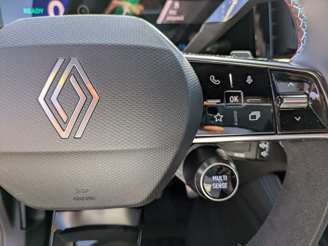 Fahrzeugabbildung Renault Austral Techno Esprit Alpine E-Tech Full Hybrid