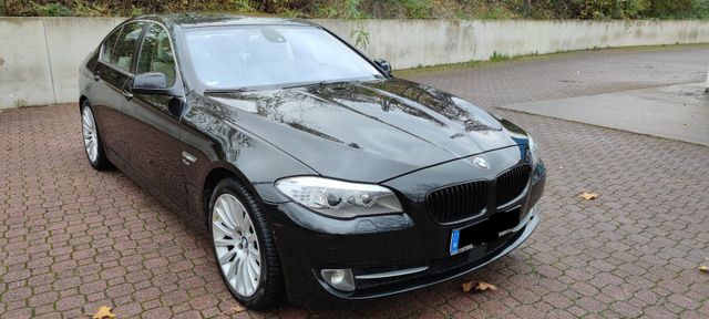 BMW 550 i xDrive -Tolle Ausstattung, SoftC...