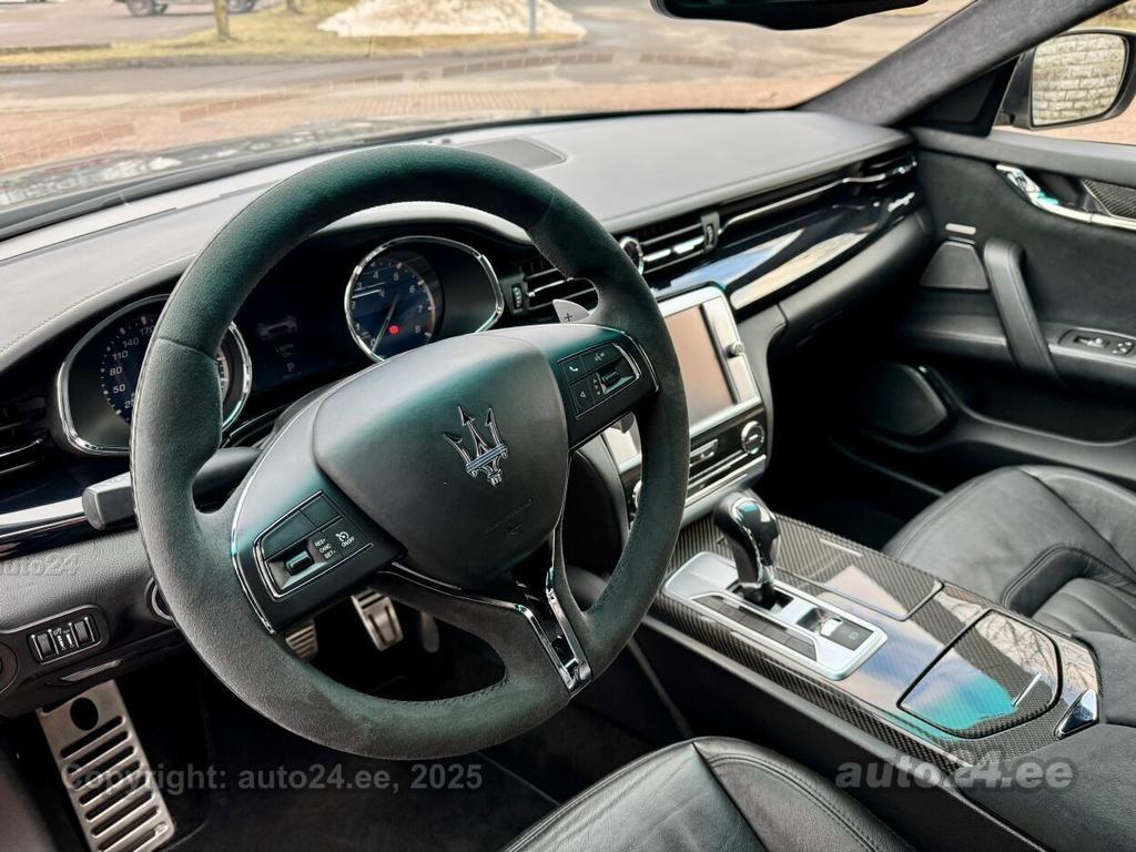 Maserati Quattroporte