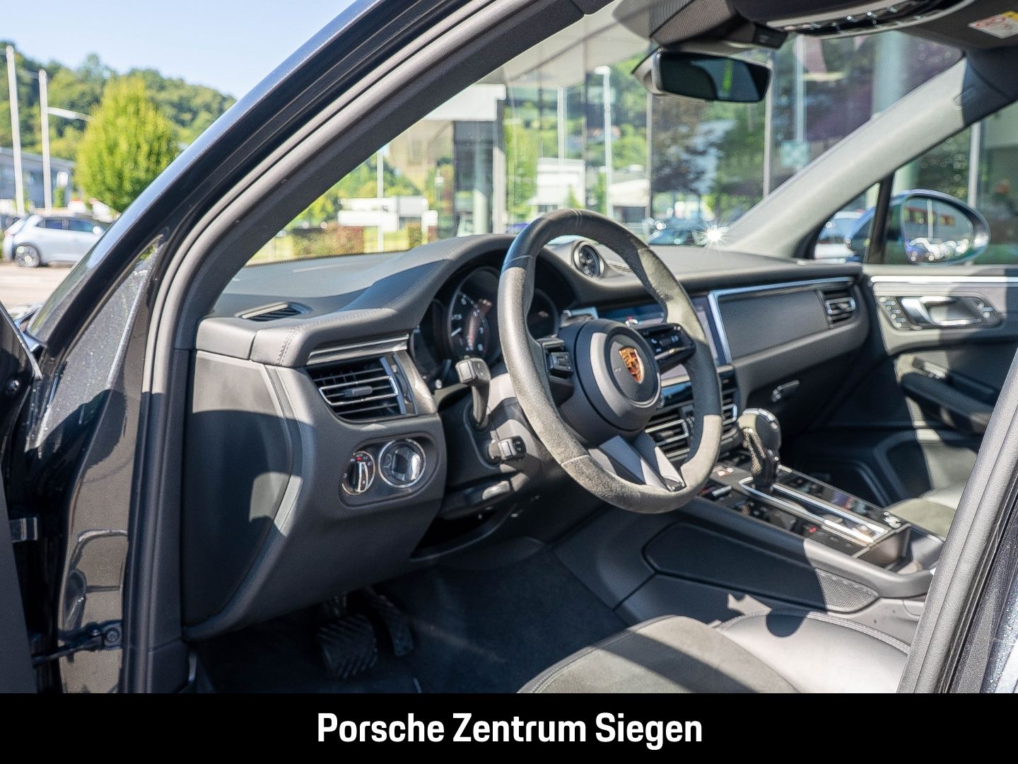 Porsche Macan GTS Luftfederung AD StandHZG AHK-el. klapp foto 15