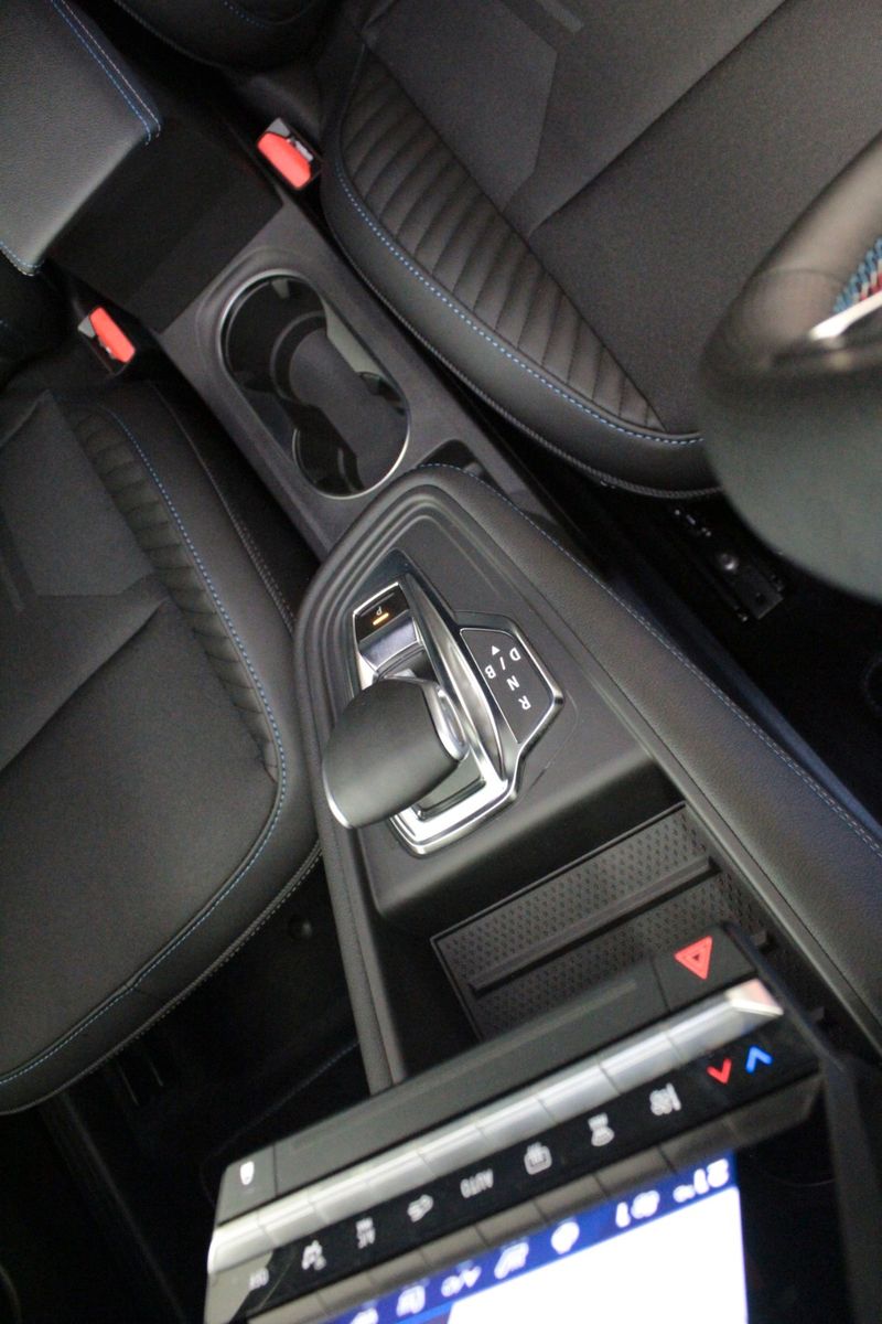 Fahrzeugabbildung Renault Symbioz Esprit Alpine -Tech Full Hybrid *Winterp