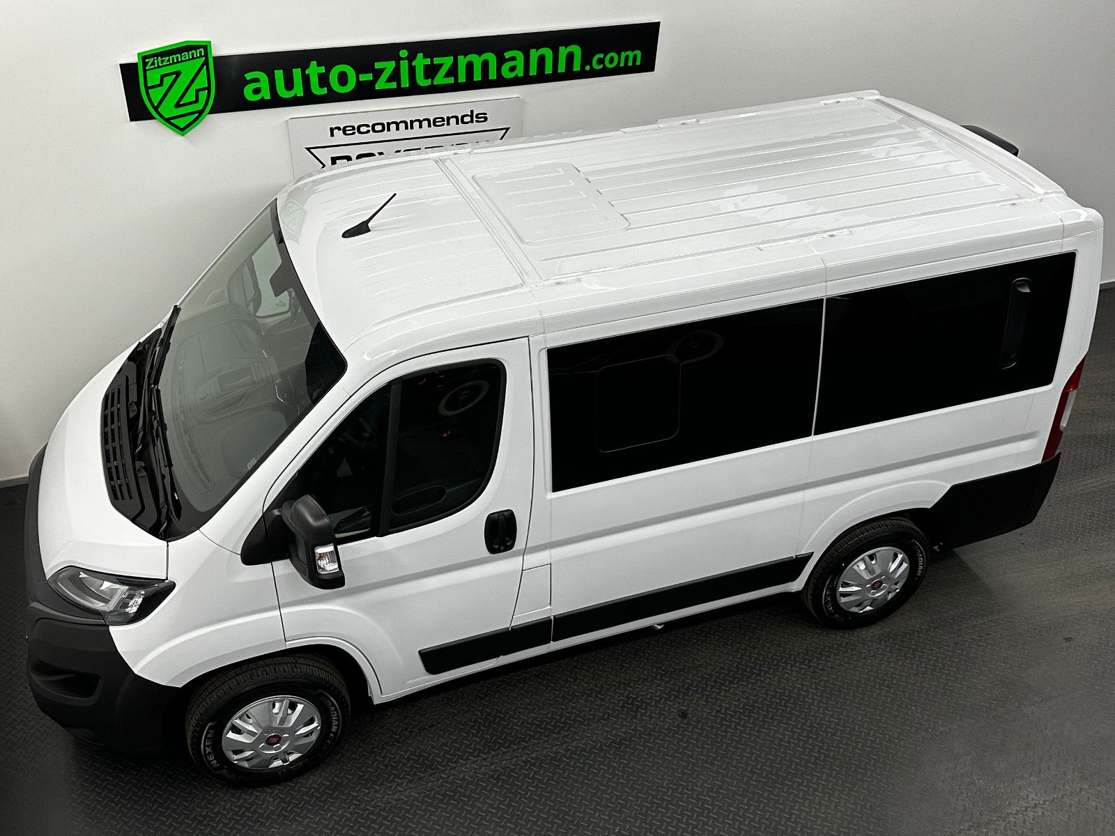 Fahrzeugabbildung Fiat Ducato Kombi 30 140 L1H1 RS: 3000 mm 9-SITZER