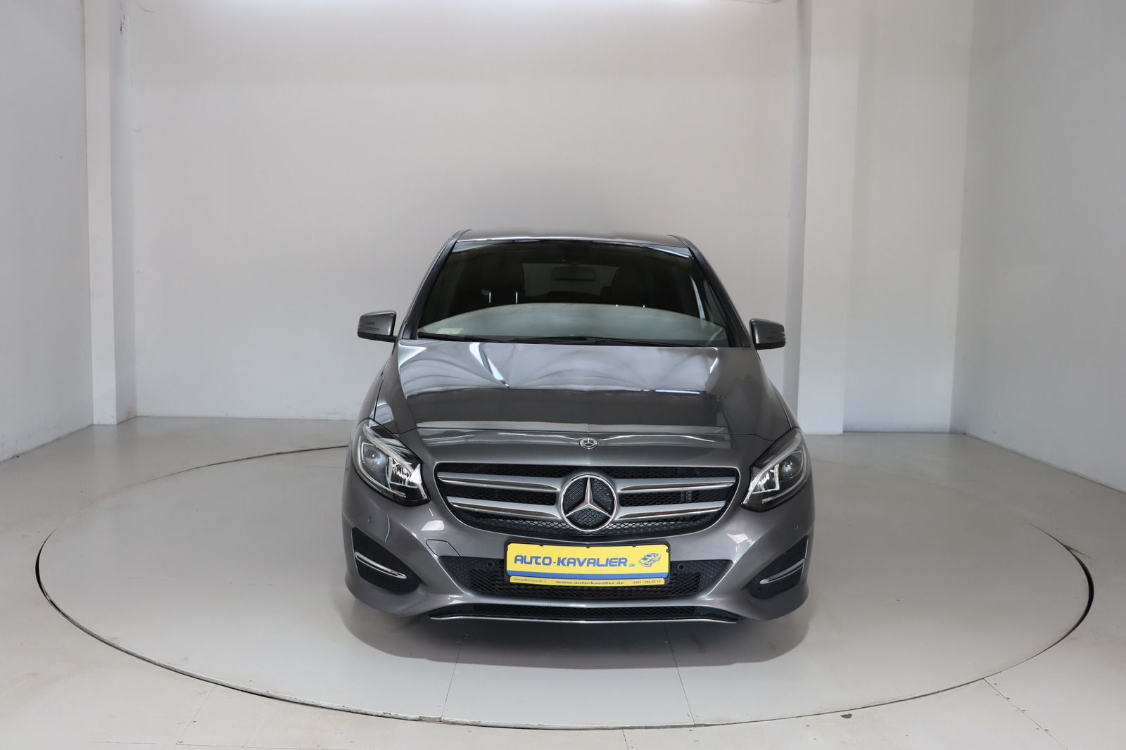 Fahrzeugabbildung Mercedes-Benz B 180 d * LED * Navigation