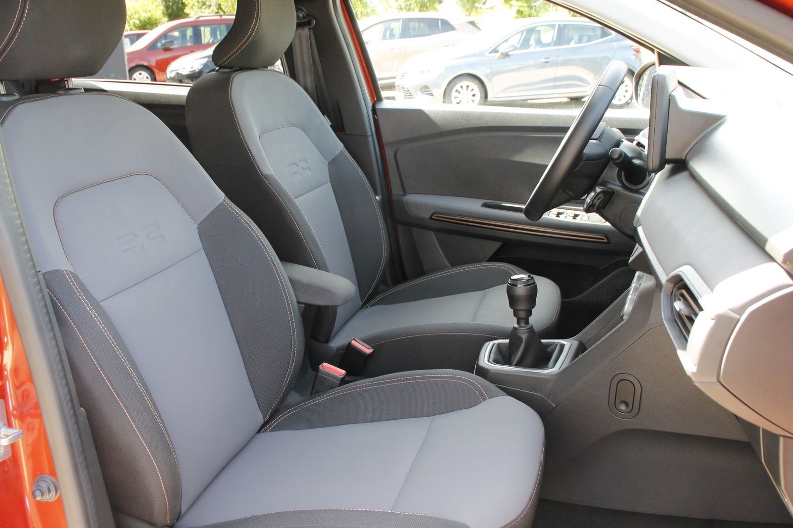 Fahrzeugabbildung Dacia Jogger Extreme+ TCe 110