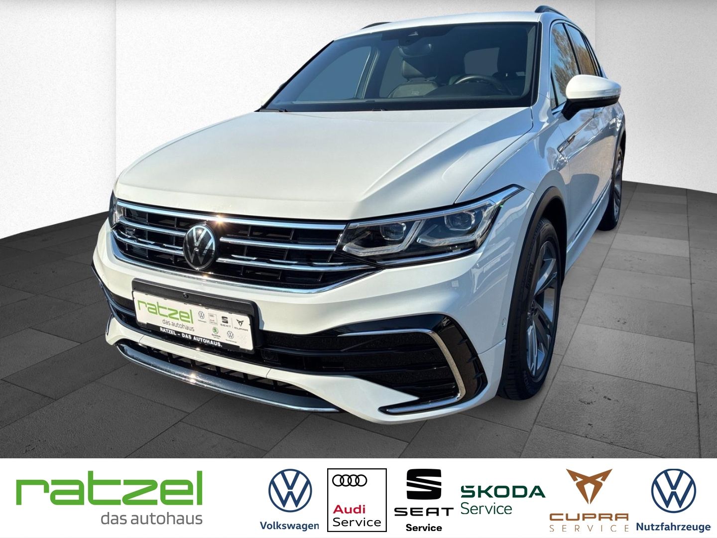 Fahrzeugabbildung Volkswagen Tiguan R-Line 2.0 TDI DSG AHK LED Matrix 360 Kam