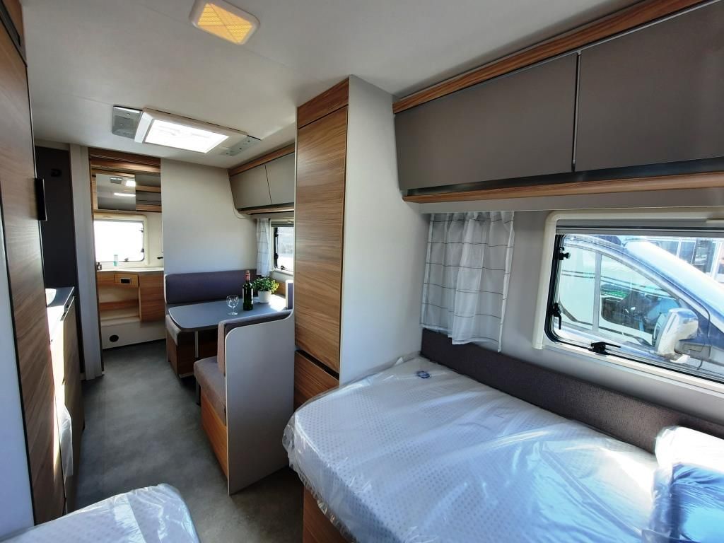 Fahrzeugabbildung Dethleffs Nomad 490 EST Verfüg./Sparen Sie 4.882,- €
