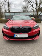 BMW 120d M Sport | SHADOW | Volldig.Tacho| SHZ | LHZ - rote BMW 120