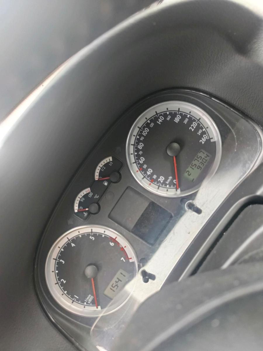 Volkswagen Golf 2006 — photo 12