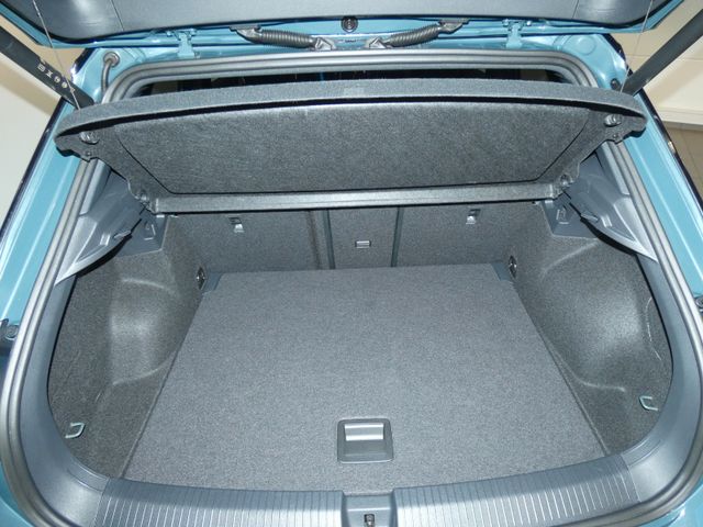 T-Roc 1.5 TSI R-Line DSG Black Style IQ LIGHT