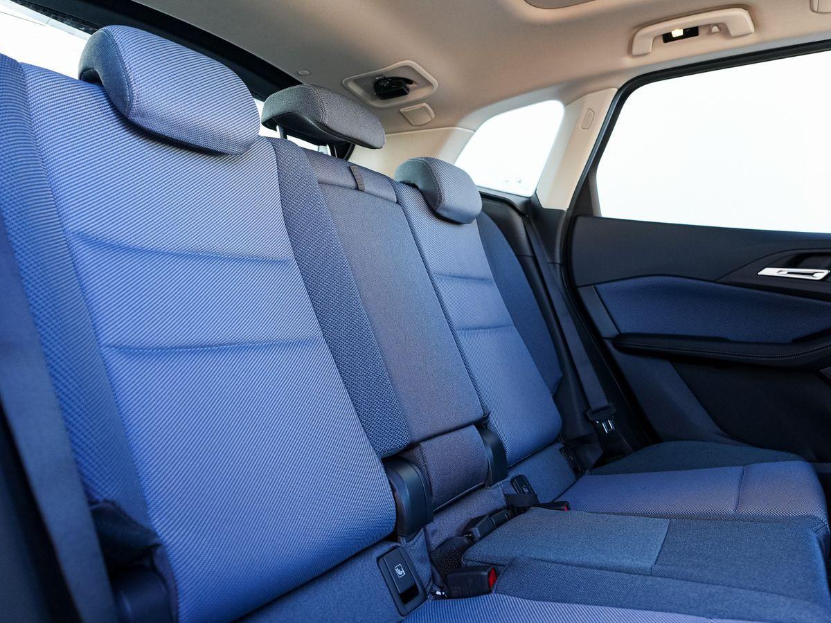 BMW Active 220d Active Tourer AHK PANO Sportsitze SoGlas, миниатюра 20