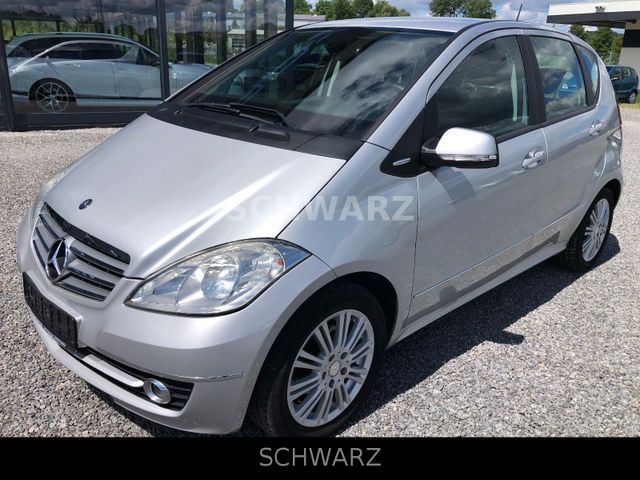 Mercedes-Benz A 160 Autotronic ELEGANCE*NAVI*SHZ*2.Hand*