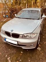 BMW 120 i - BMW 120 aus 2004: 120i